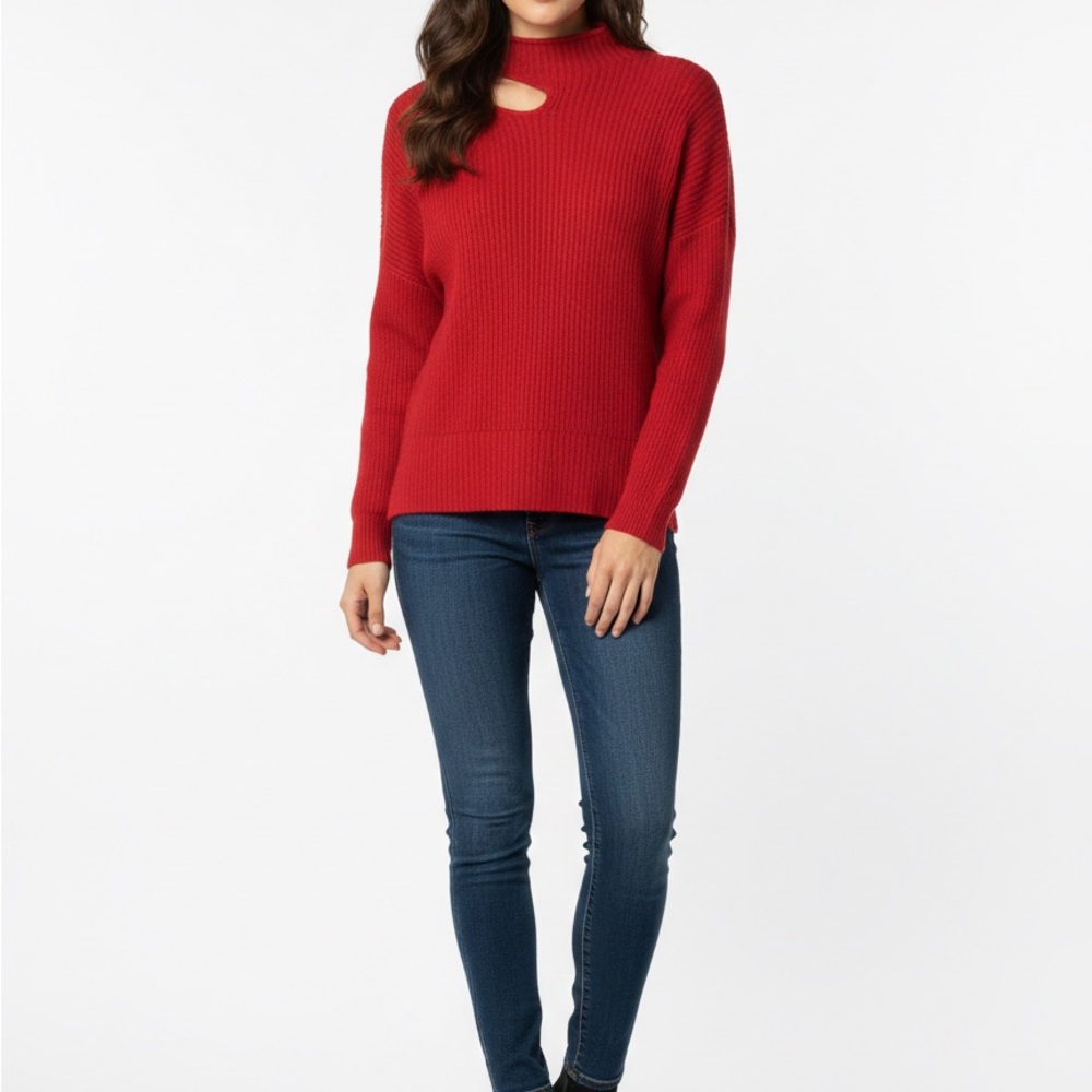 🌟🌟Red Sweater with Keyhole Detail